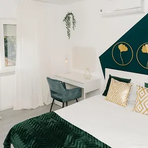 Apartamento Alegria 79 - Fabulous 3 Bedroom House Coímbra